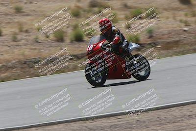 media/Apr-20-2025-AHRMA (Sun) [[393a79c373]]/Race/Group 8/Turn 4b/